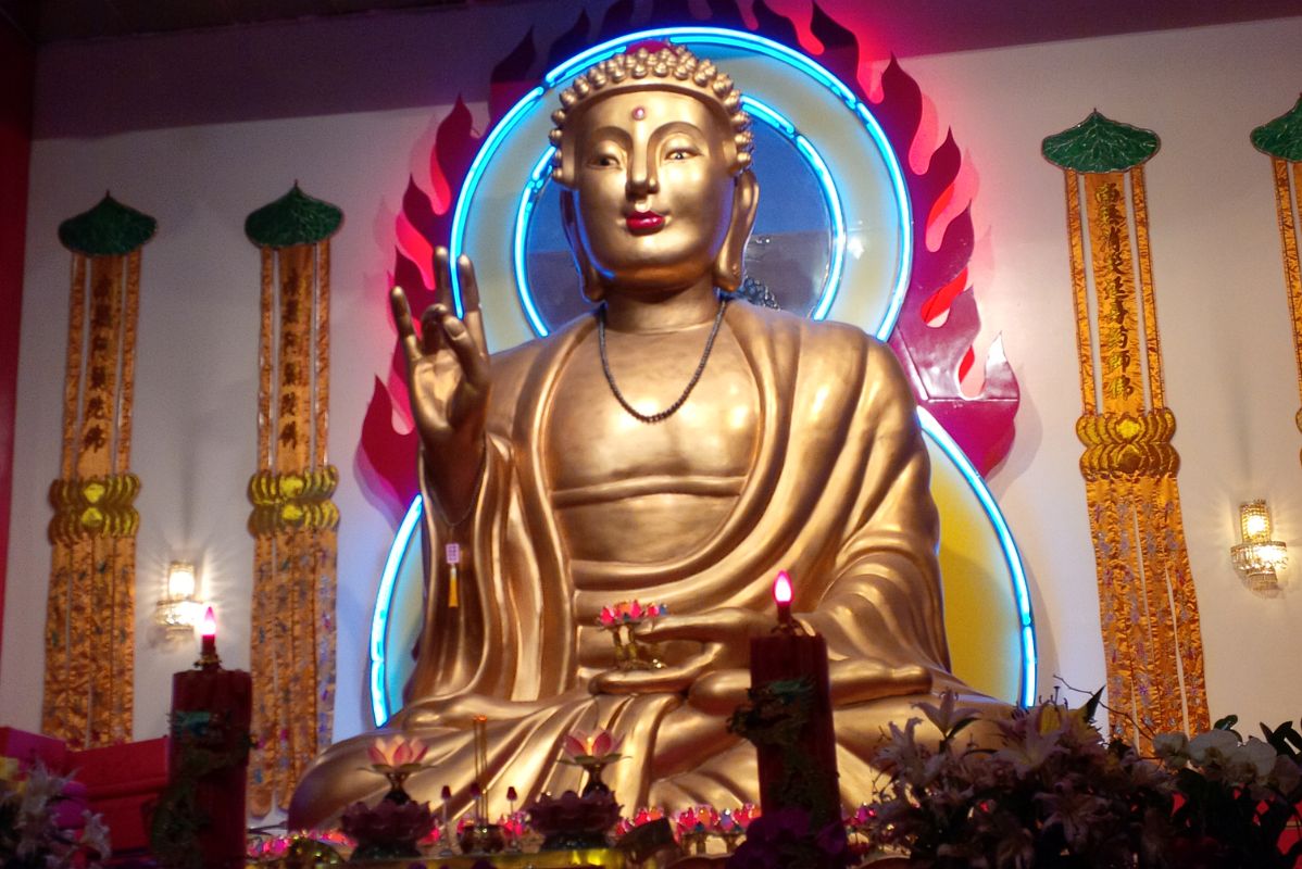 13-4 Buddha Statue Close Up In Mahayana Buddhist Temple At 133 Canal St In Chinatown New York City